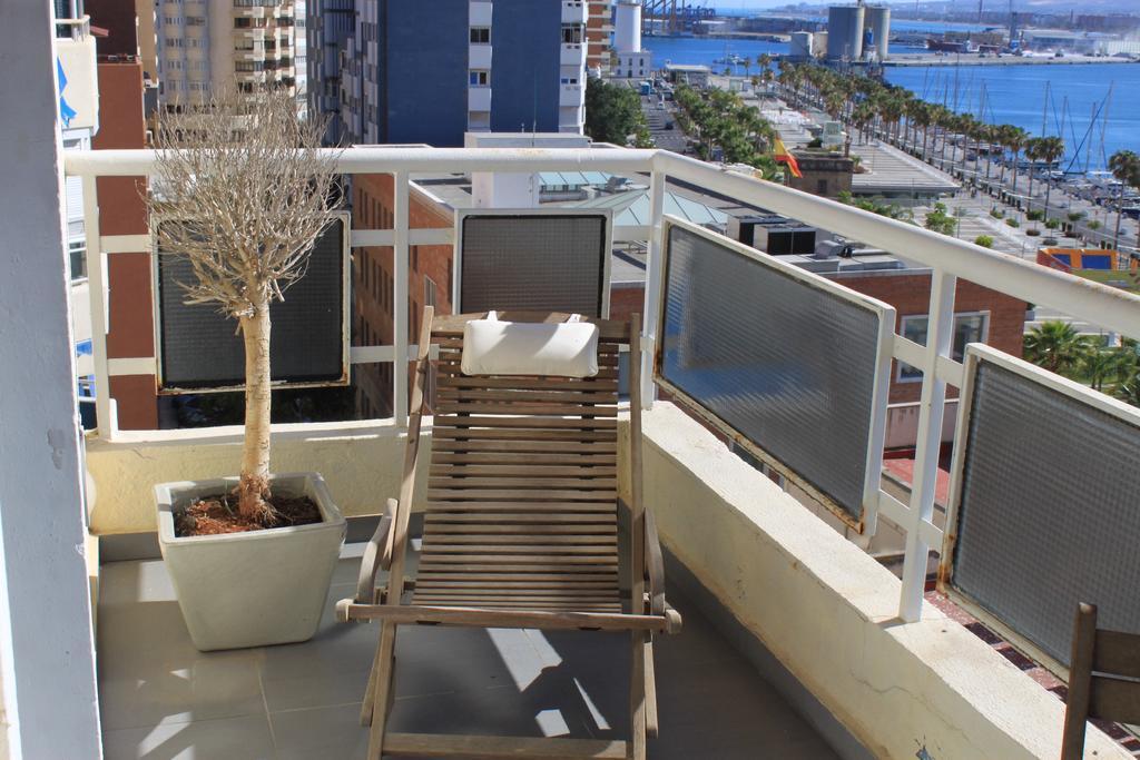 La Marina Suite Malaga Exterior photo